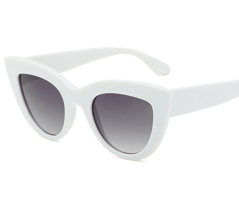 New Sunglasses Fashion Trends - White frame double gray