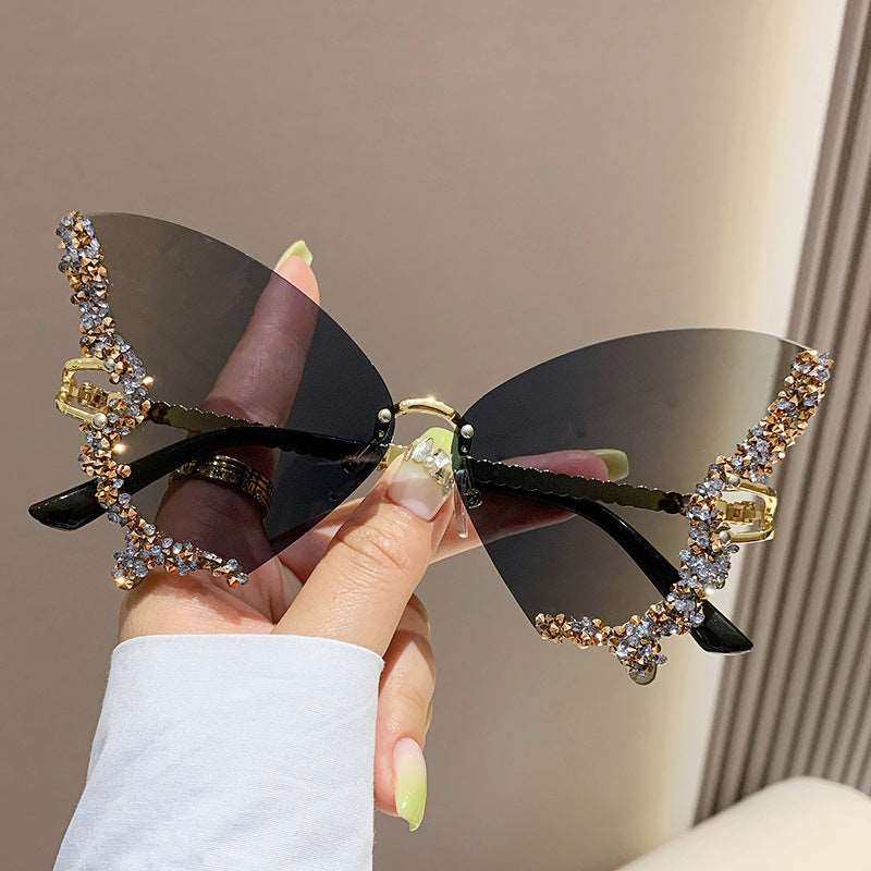 Fashionable And Personalized Exaggerated Sunglasses - Shanglan Xiacha
