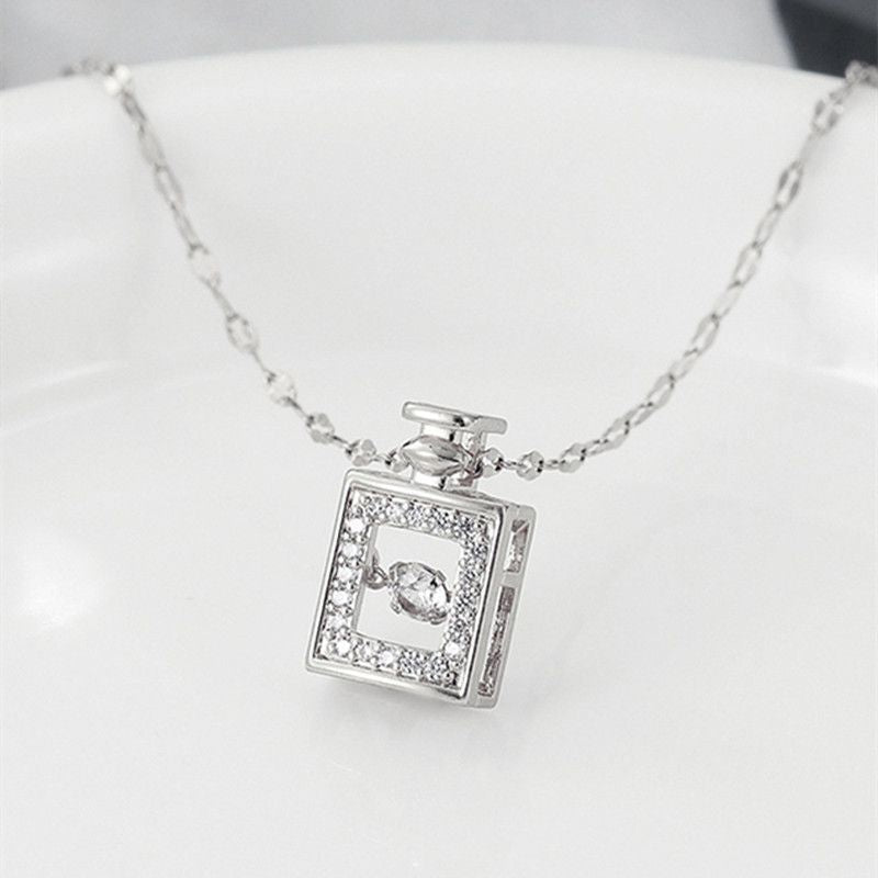 Simple Perfume Bottle Clavicle Chain Necklace - Silver Perfume Bottle