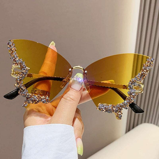 Fashionable And Personalized Exaggerated Sunglasses - Gradient Yellow