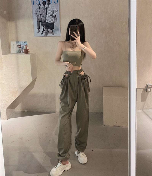 Baggy Pants with Cut-Out Waist -