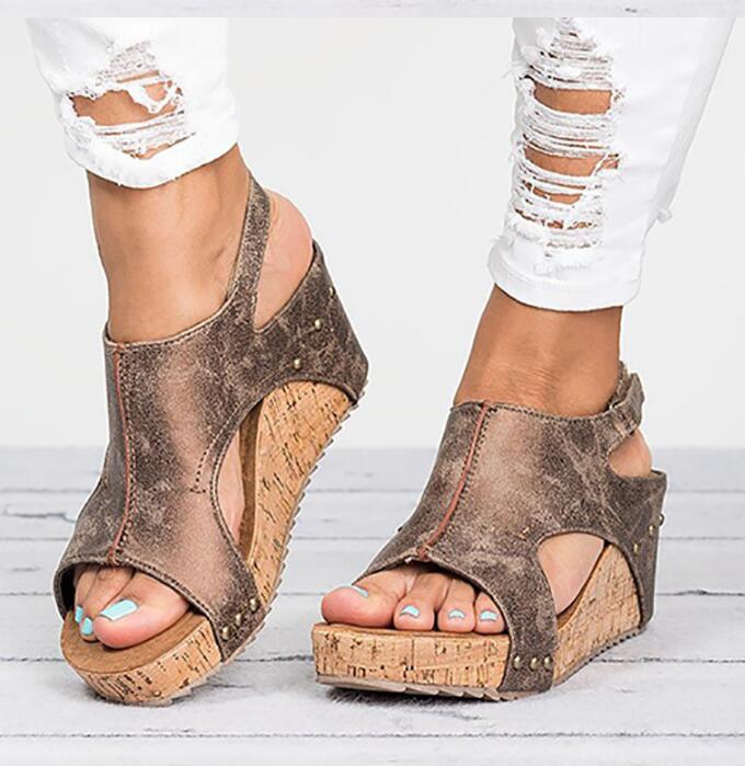 Women's Wedge Platform Sandals - Brown