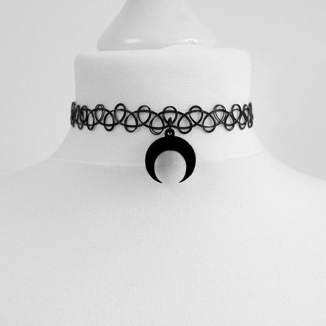 Black Crescent Moon and Spider Choker Necklace - Hollow